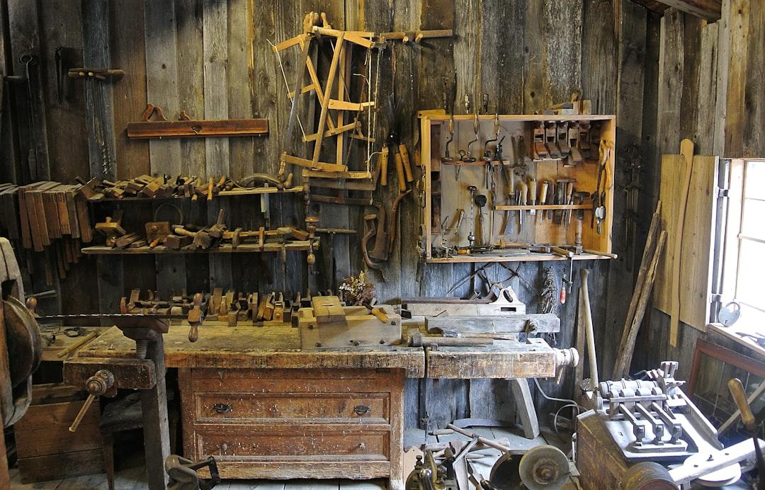 woodworking advice for beginners — Nick Offerman's Woodworking Advice: What's Missing