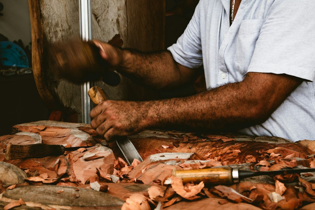 hand and power tools — Hand Tools vs Power Tools: Choosing What Actually